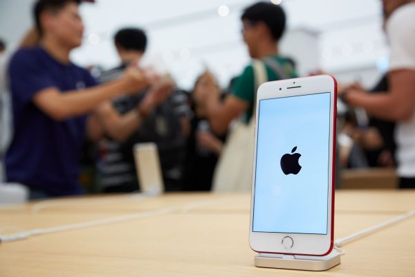 蘋果iPhone新機(jī)NAND Flash供貨缺口達(dá)3成　 東芝、SK海力士難滿足　只能看三星臉色